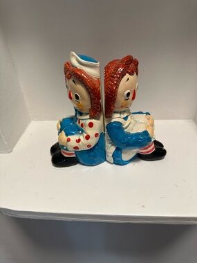 Vintage Ceramic Raggedy Ann & Andy Bookends - Blue, Red, Cream